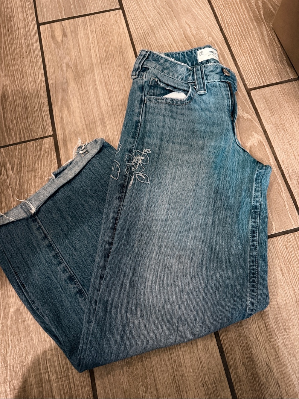 Hollister Medium Blue Low Rise Super Baggy with Floral Embroidery